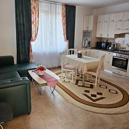 Apartamento Cory'S House Sibiu Exterior foto