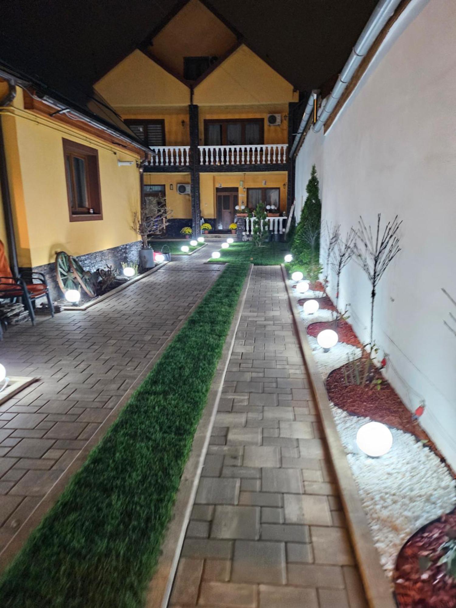 Apartamento Cory'S House Sibiu Exterior foto