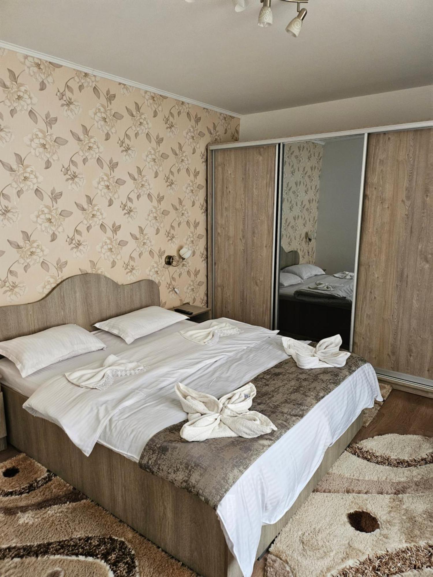 Apartamento Cory'S House Sibiu Exterior foto